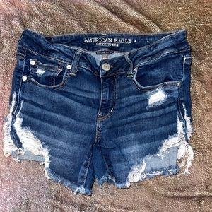 American eagle outfitters mid rise shorts